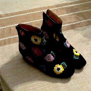 Betsy Johnson booties.